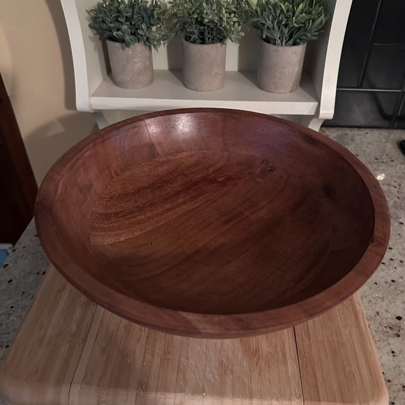 Beautiful Wood Pedestal Bowl - Picture 10 of 15